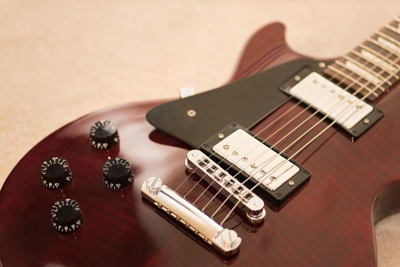 Body of a Left Handed Gibson Les Paul Studio (Wine Red)